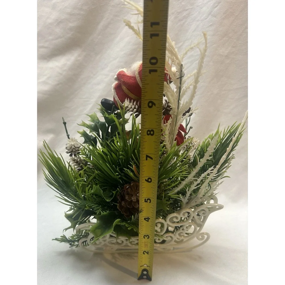 VTG Christmas Plastic Greenery Tabletop Display Sleigh Santa Kitsch
